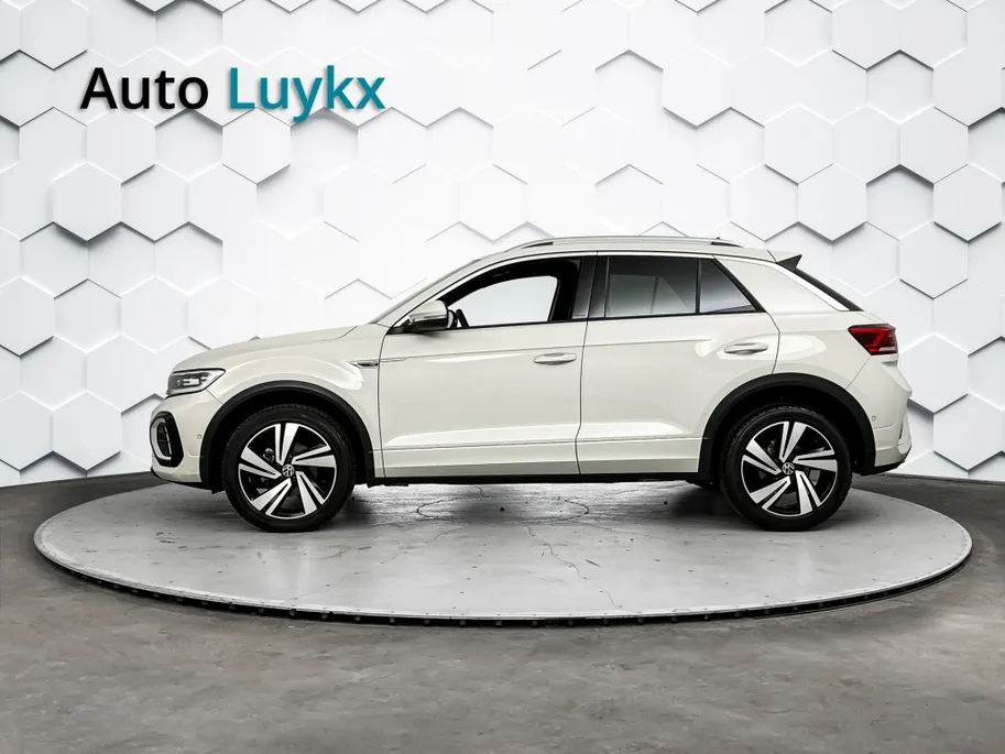 Volkswagen T-Roc 1.5 TSI R-Line DSG Automaat | IQ Light | Elektrische Achterklep | Winterpakket
