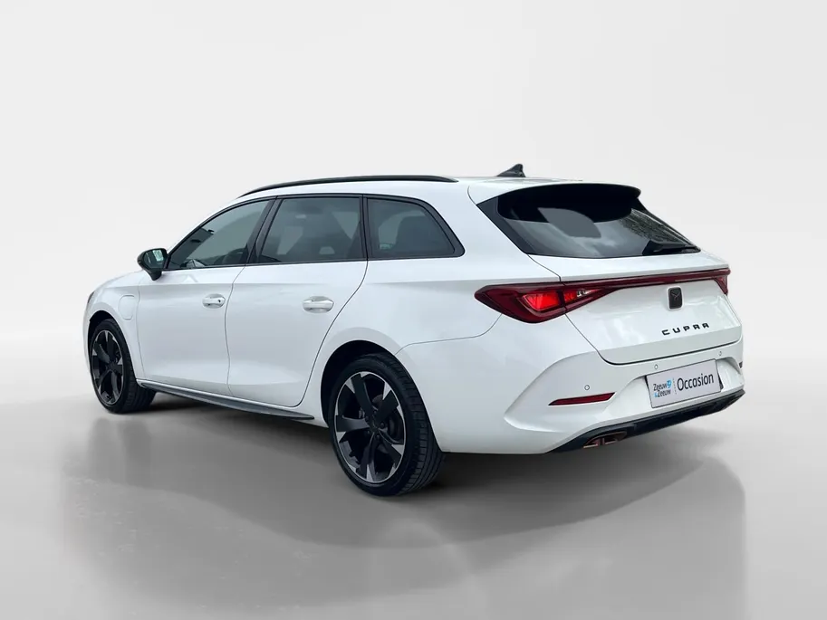 CUPRA Leon Sportstourer 1.4 e-Hybrid VZ Business | 19' LM | Apple Carplay en Android Auto | Climate Control | Cruise Control