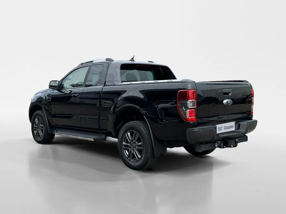 Ford Ranger 2.0 EcoBlue Wildtrak Supercab | NL auto | Dealer onderhouden | 213 pk | Trekhaak | Automaat | Rollertop | Stoelverwarming | Achteruitrijcamera | Parkeersensoren voor en achter | Adapt. cruise control | Apple carplay & Android auto | Bovag garantie |