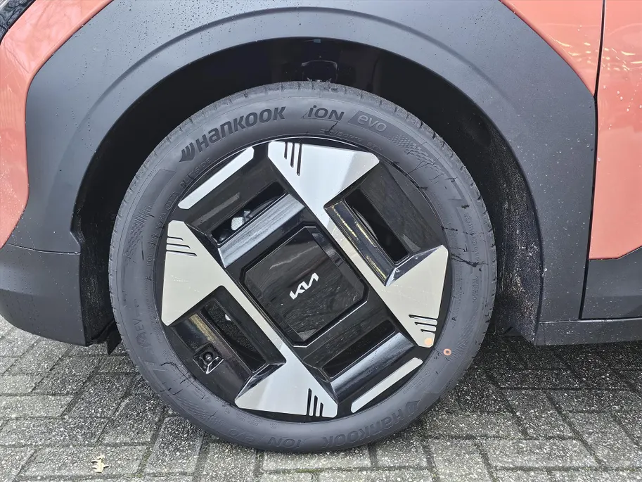 Kia EV3 81,4 kWh 204pk Plus Advanced I