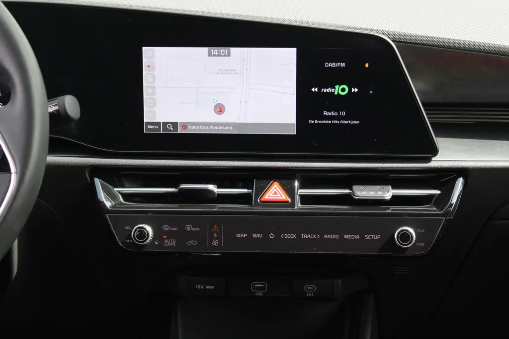 Kia Niro EV DynamicPlusLine 64.8 kWh | Airco | Navi | Camera | Cruise | 17' LM | PDC |
