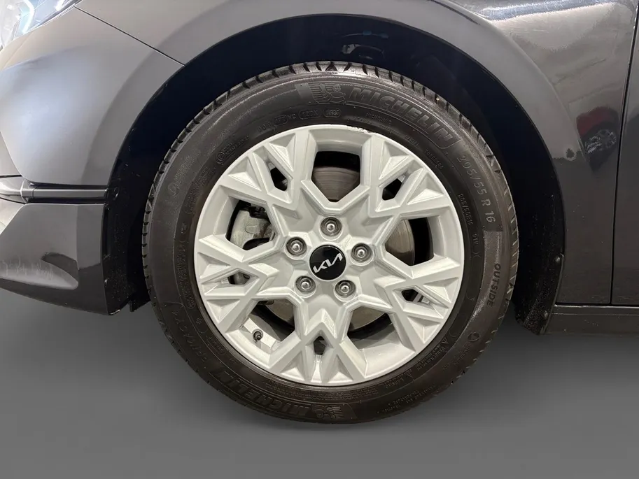 Kia Ceed 1.0 T-GDi DynamicPlusLine | Stoel/Stuurverwarming | Half Leder | Keyless Entry | Navigatie | Apple/Android Carplay |