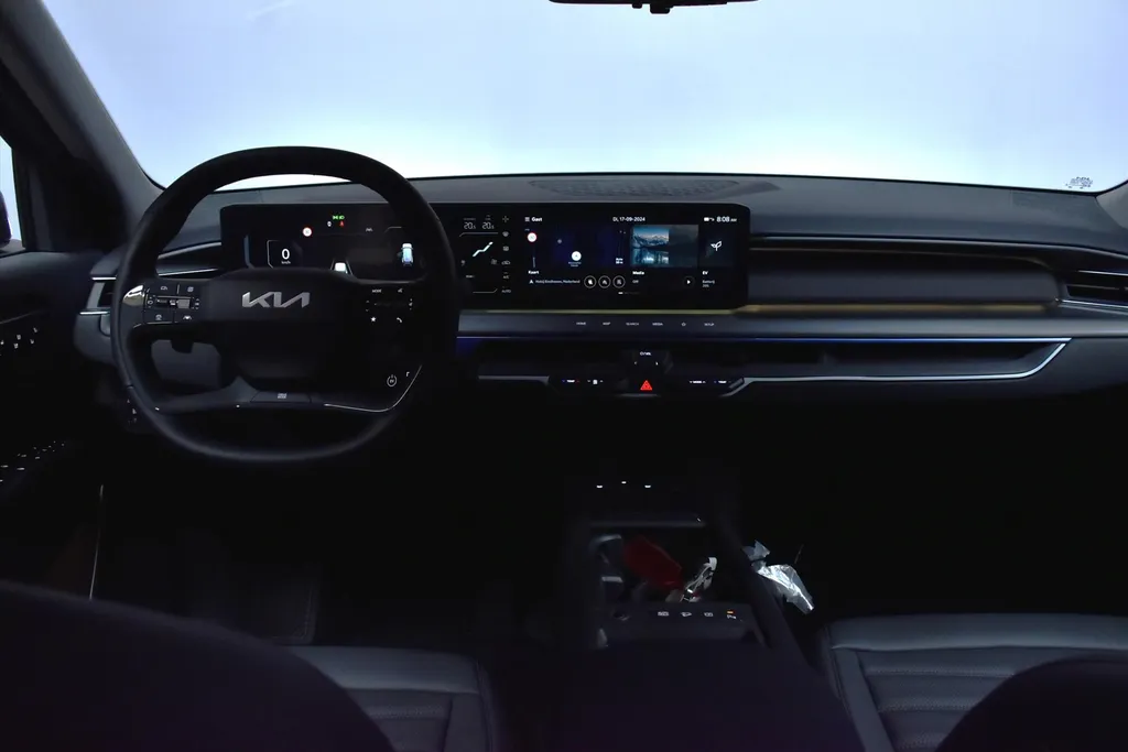 Kia EV9 99,8kWh 204pk RWD Plus NIEUW - SNEL LEVERBAAR