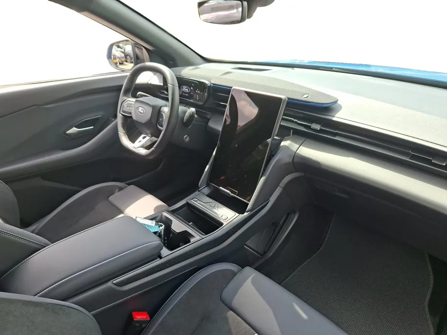 Ford Capri Collection Extended Range RWD 79 kWh | €3.500.- korting | 0,99% rente | Uit voorraad leverbaar | 21inch velgen | B&O | Driver assistance pack
