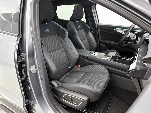 Renault Austral E-Tech full hybrid 200PK esprit Alpine FULL OPTION | PANORAMA | 360 CAMERA | HARMAN KARDON | LED MATRIX | WINTERPACK | HEAD-UP