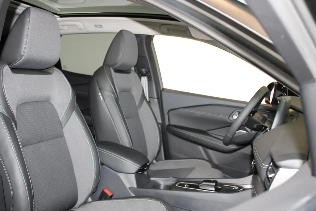 Nissan QASHQAI 1.5 e-Power N-Connecta *€3.500,-Voorraad Voordeel*360grd camera*Coldpack*Navigatie*Google assist*Climate controle*cruisecontrole*pdc voor en achter*LM wielen*