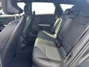 Kia K4 Sportswagon 1.0 T-GDi MHEV GT-Line Launch Edition (pano) Dodehoekassistentie | Kruisend verkeersassistentie achter | Uitstapwaarschuwing | Stoel + stuurwielverwarming
