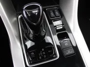 Mitsubishi Eclipse Cross 2.4 PHEV Instyle | BTW Auto | Stuur-/stoelverwarming | Leder | HUD | LED | Schuifdak | Dodehoek detectie | Clima | Cruise adapt. | 18' LM |