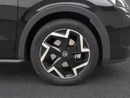 Volkswagen T-Roc 1.5 eTSI 150pk DSG R-Line First Edition · Camera · Apple/Android Car Play · Elek. Achterklep · Matrix LED · Stoel-& Stuurverwarming · 18'' Inch ·