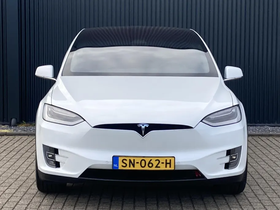 Tesla Model X 75D Base 5-persoons