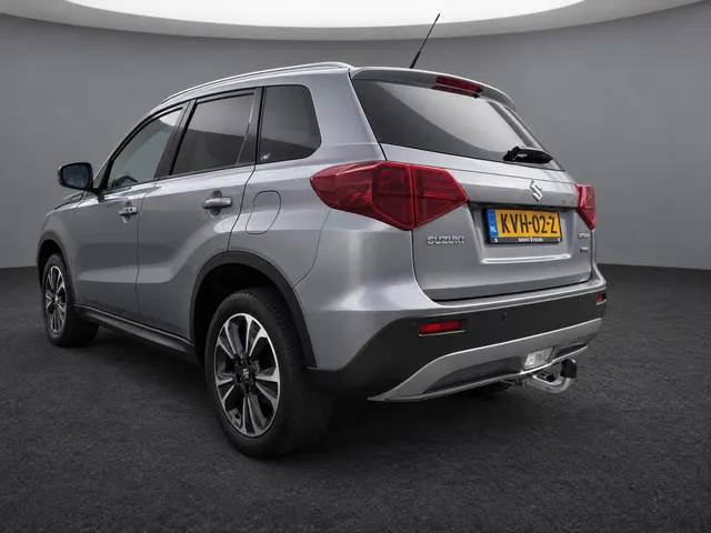 Suzuki Vitara 1.4 BoosterJet Style Hybrid | Panoramadak | Carplay | Trekhaak