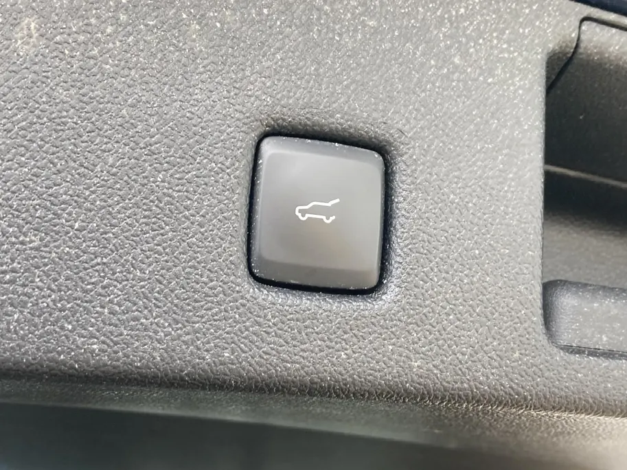 Ford Kuga 2.5 PHEV 225 pk Titanium Navigatie - Bliss Elektrische achterklep - Winter Pack- Elektrisch inklapbare trekhaak