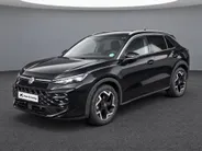 Volkswagen T-Roc 1.5 eTsi 150pk DSG R-Line First Edition · Camera · Apple/Android Car Play · Stoelverwarming · Alarm · Elek. Achterklep · P-Sensoren · IQ.Light · Garantie t/m 12-01-2028