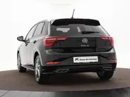 Volkswagen Polo 1.0 TSI 110pk DSG R-Line · Camera · Matrix LED · Stoelverwarming · Apple/Android Car Play · Sportstoelen · 16'Velgen · Stoelverwarming ·