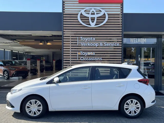 Toyota Auris 1.3 Aspiration | Climate Controll | All Seasons