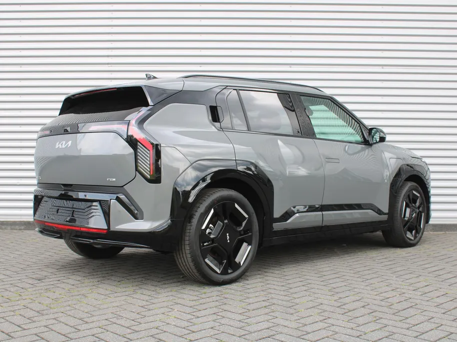 Kia EV3 GT-Line Business Edition 81.4 kWh | Nieuw | Direct leverbaar | Actieradius tot 563 km (WLTP) | 18% bijtelling | Gratis metallic lak t.w.v. € 795 |
