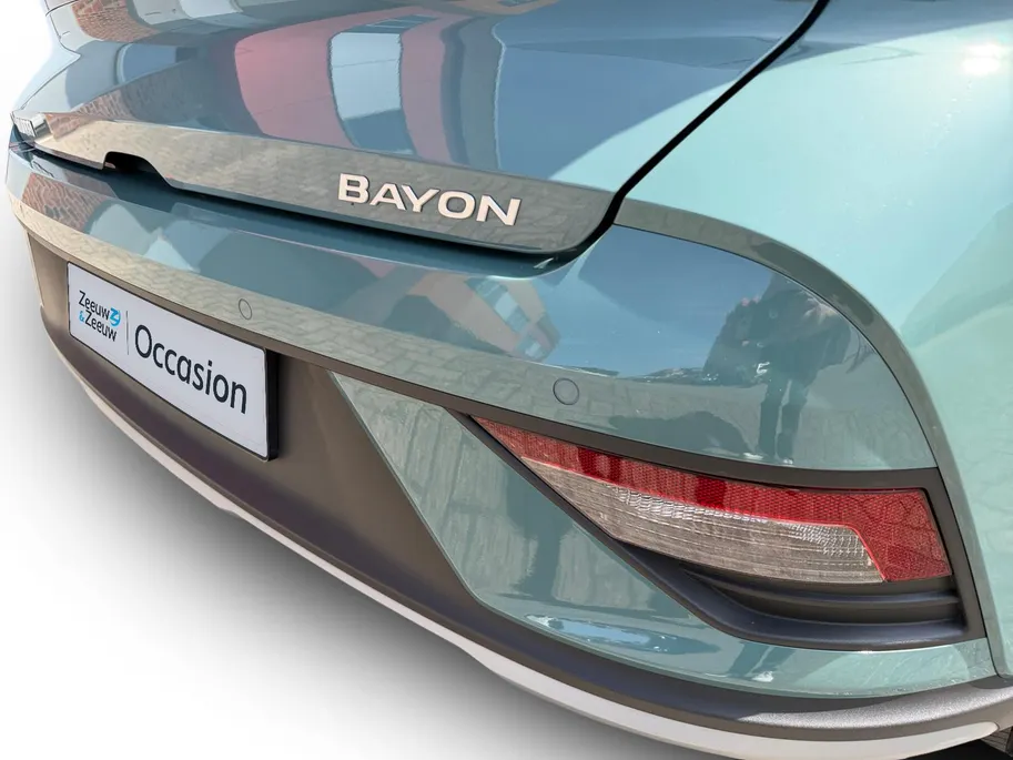 Hyundai Bayon 1.0 T-GDI Comfort | Navigatie | Achteruitrijcamera | Parkeersensoren achter | Airco | Cruise Control | DEALER AUTO