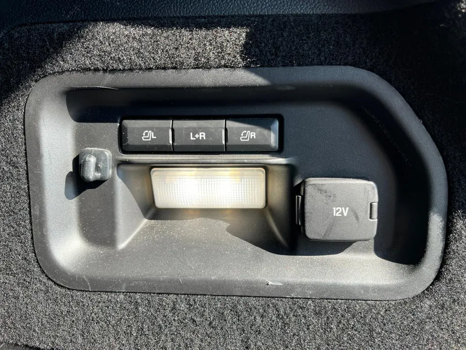 Ford Explorer 3.0 V6 EcoBoost PHEV ST-Line |7 persoons| Allweatherbanden| Apple Carplay/Android Auto|Rondomzicht camera| panorama-dak|12 Maanden Bovag garantie|