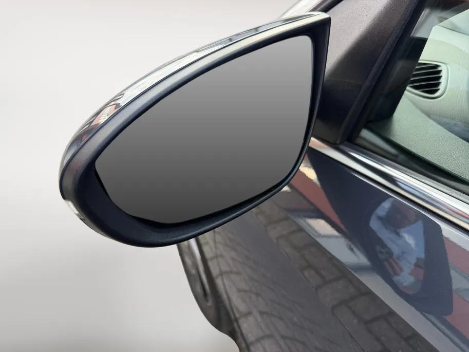 Hyundai i20 1.0 T-GDI Premium | Climate Controle| Lichtmetalen velgen| Metallic lak| Navigatie| Stoel verwarming| Stuur verwarming| Camera| Parkeer sensoren