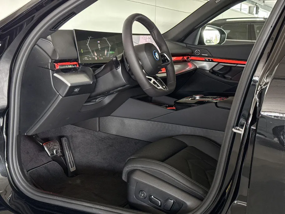 BMW 5 Serie Touring 530e M Sport Edition
