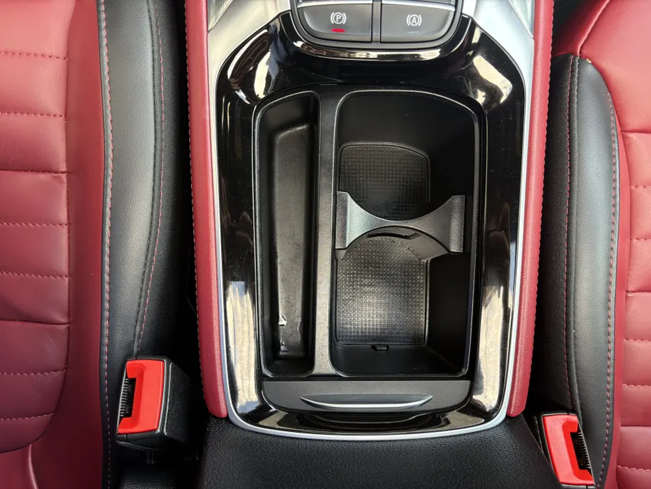 MG EHS 1.5 TGDI Luxury | Panorama Dak | Navi | Camera | Automaat  | Leer | Cruise | Apple Carplay/Android Auto | Voorstoelen verwarmd
