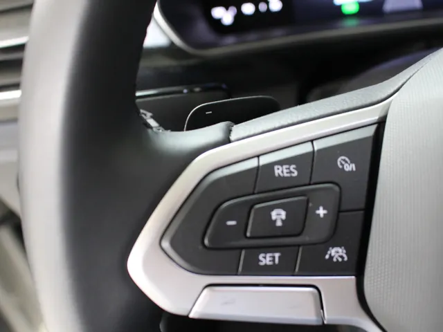 Volkswagen T-Cross 1.0 TSI 115pk Life Goal DSG Automaat | Navigatie via Apple Carplay | PDC | Climate Control
