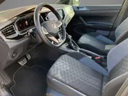 Volkswagen Polo 1.0TSI/110PK DSG R-Line · Panoramadak · Apple/Android Car Play · Camera · Navigatie · Trekhaak · 17'' velgen · Stoelverwarming ·