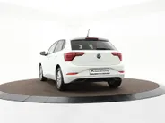 Volkswagen Polo 1.0 TSI 110pk DSG Style · Camera · Apple/Android Car Play · Dodehoeksensor · Parkeer Assistent · Stoelverwarming · Active Info Display ·