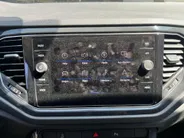 Volkswagen T-Roc 1.5 TSI 150pk DSG Sport · Camera · ACC · Alarmklasse 3 · Apple/Android Car Play · Verkeersbord Detectie · Elek. Inklapbare Spiegels ·