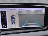 Audi Q6 e-tron S edition performance 100 kWh 306pk · Panoramadak · 360 Camera · Wegklapbare Trekhaak · Elek. Voorstoel · 21'' Inch · Garantie t/m 11-05-2031 of 100.000km