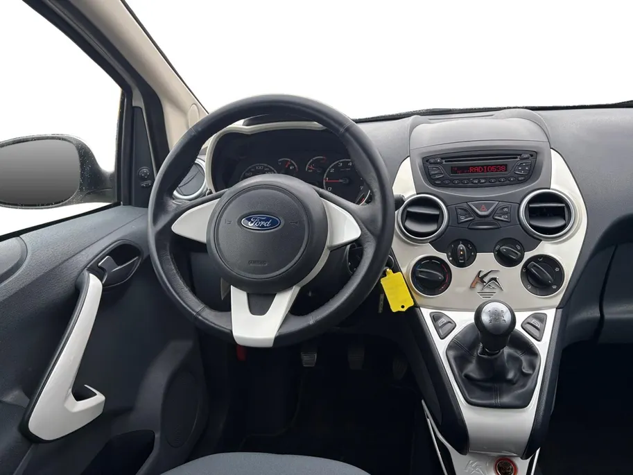 Ford Ka 1.2 Titanium X start/stop |Spoiler| Airco| Extra getint glas| 12 maanden Bovag garantie|