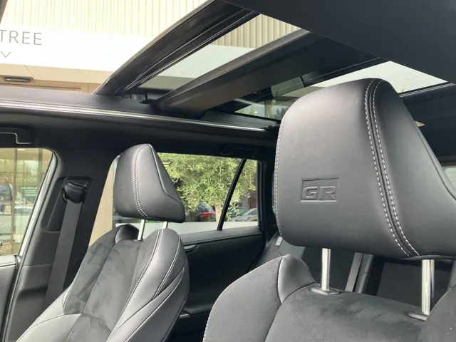Toyota RAV4 2.5 PHEV GR SPORT + | Pano | Headup | Trekhaak | JBL