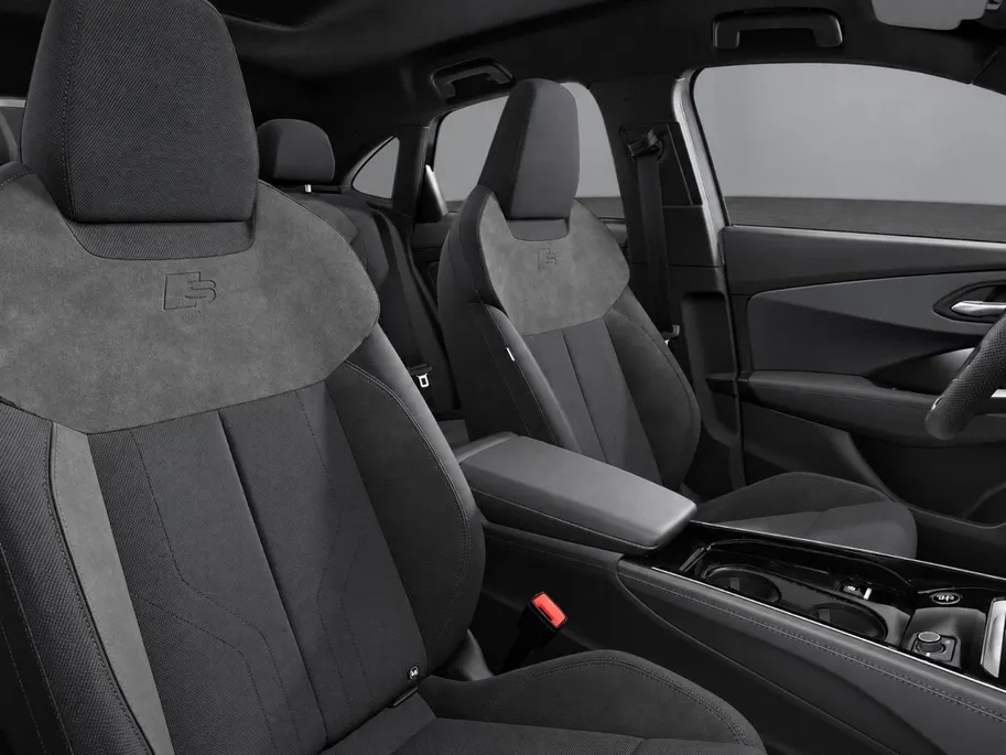 Audi Q3 Sportback e-hybrid S edition 272 PK · MMI experience pro · Trekhaak elek. wegklapbaar · Optiekpakket zwart