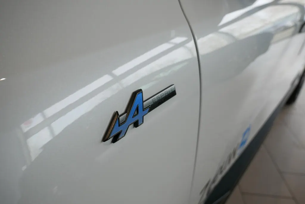 Renault Scénic E-Tech EV87 long range esprit Alpine | Pack Light & Sound| Rijdende demonstratie auto | Vraag naar de actuele kilometerstand|