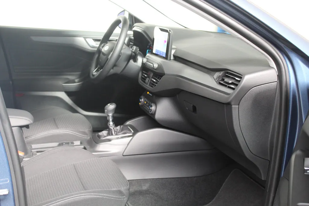 Ford Focus 1.0 EcoBoost 125PK Hybrid Titanium | Winter-pack | Driver Assistance Pack | Parking Pack | Apple Carplay / Android Auto | DAB radio | Full LED | Keyless Entry & Start | Parkeersensor voor & achter |