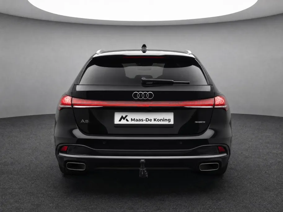 Audi A5 Avant 2.0 299pk S-tronic e-hybrid Quattro Advanced · Camera · Wegklapbare Trekhaak · Stoelverwarming · Apple/Android Car Play · 18'' Inch · Garantie t/m 18-11-2029 of 100.000km