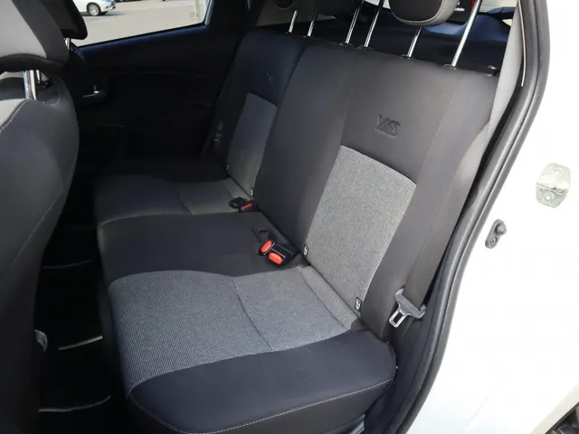 Toyota Yaris 1.5 Hybrid Y20 Exclusive Bi-tone Cruise | Camera |Navi