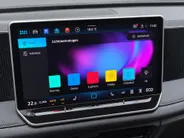 Volkswagen Tiguan 1.5 eHybrid 204pk DSG Life · 360 Camera · Wegklapbare Trekhaak · Dodehoek Detectie · Stoel-& Stuurverwarming · 17'' Inch · Garantie t/m 14-12-2030 of 100.000km