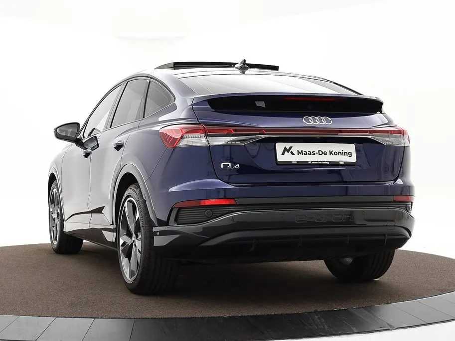 Audi Q4 Sportback e-tron 40 S edition 204 PK 77 kWh · SOH 96,3% · Panoramadak · Camera · Apple/Android Car Play · Navigatie · Head-Up Display ·