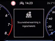 Volkswagen T-Roc 1.5 TSI 150pk DSG R-Line · Camera · Keyless · Dodehoeksensor · Stoelverwarming · ACC · Elek. Achterklep · 18'Velgen · Garantie t/m 19-02-2027