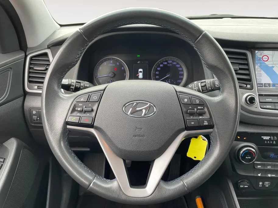 Hyundai Tucson 1.6 GDi Comfort *Navi*Camera*Trekhaak*Dual Climate Control*Cruise Control*Stoelverwarming*LM.Velgen*Zeer nette auto!