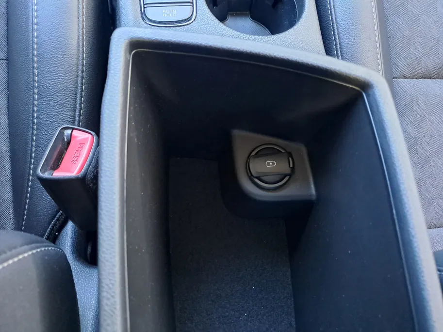 Kia Niro 1.6 GDi Hybrid DynamicLine | Navi | Camera | Automaat | Apple Carplay/Android Auto | Cruise control adaptief