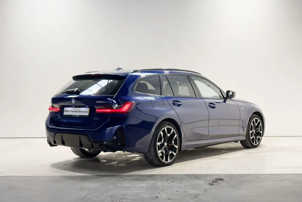 BMW 3 Serie Touring 330e Innovation Pack M Sport Edition