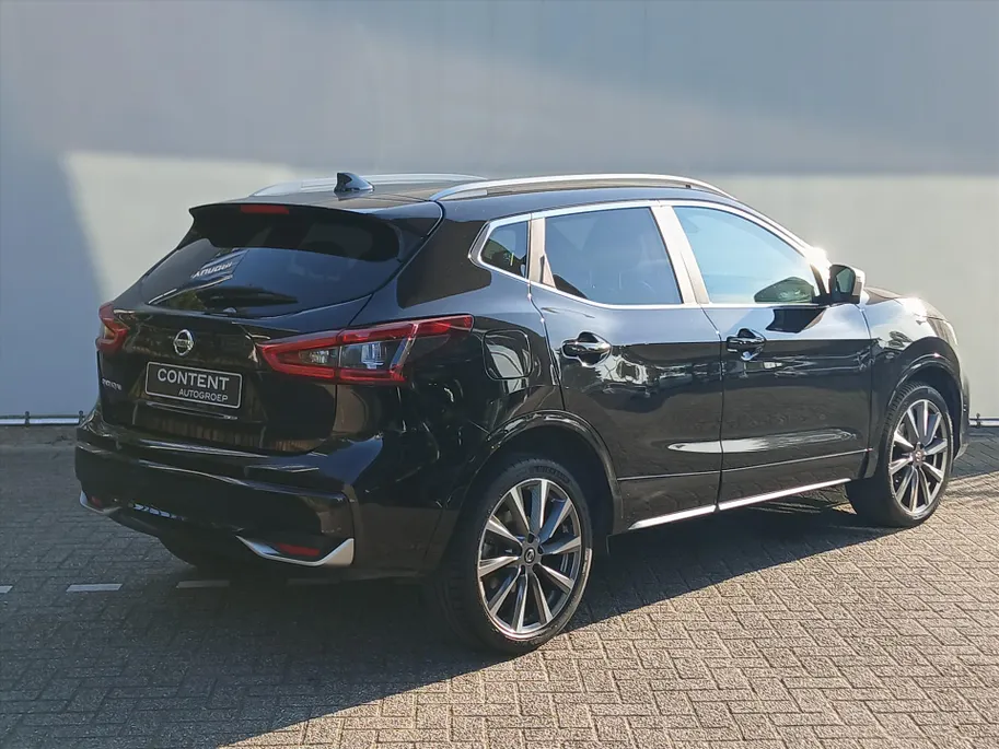 Nissan QASHQAI 1.3 DIG-T Tekna Plus Dynamic / Leder / Panoramadak / Add. Cruisecontrol! /