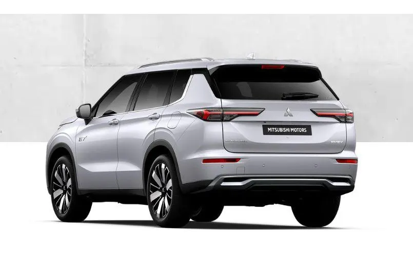 Mitsubishi Outlander 2.4 PHEV Instyle € 5.000 euro korting | 8 jaar garantie| Snel leverbaar | Totaalprijs op is op. MY26