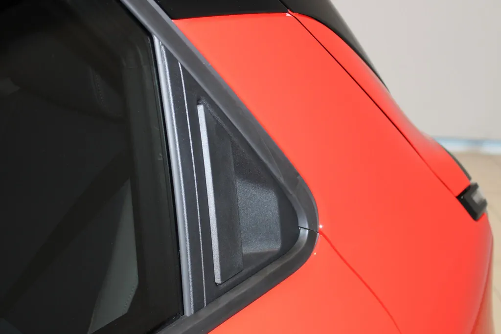 Nissan Micra EVOLVE 52 kWh *Google assist*LMwielen*Achteruitrijcamera*parkeersensoren voor en achter*4 rijmodus*417km WLTP*Climatecontrole*cruisecontrole*keyless entry*