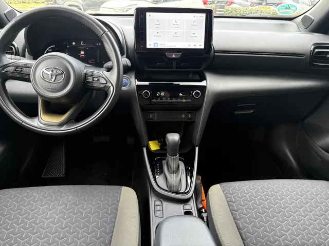 Toyota Yaris Cross 1.5 Hybrid Explore | Stoelverwarming | Parkeersensoren
