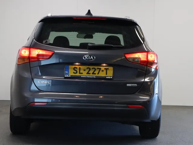 Kia cee'd Sportswagon 1.0 T-GDi Design Edition 4 seizoensbanden