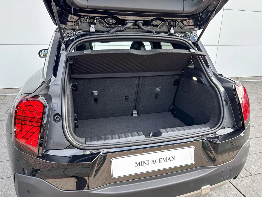 MINI Aceman SE Favoured XL 54.2 kWh