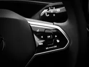 Volkswagen ID.7 Pro Business 286pk 77 kWh · SOH 97,2% · 360 Camera · Head-Up · Alarm · Elek. Trekhaak · Keyless · Elek. Voorstoelen · 20'' Inch · Gratis onderhoud & APK t/m 30-01-2030 · EXTRA INRUILKORTING ·